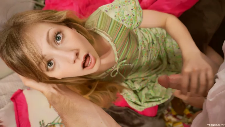 ⁣Cute Blonde Ivy Wolfe Gets Her Pussy Pounded 